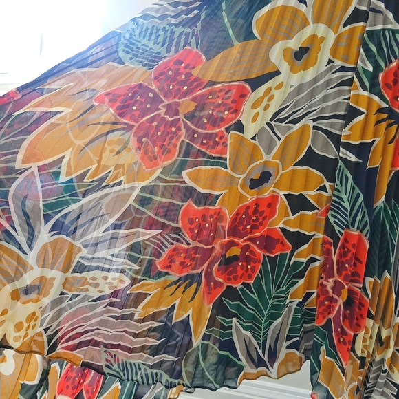 Club Monaco Zorbina Tropical Coconut Girl Dress - Picture 9 of 10